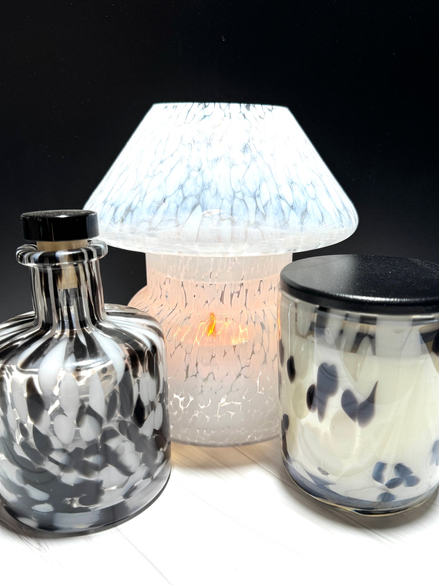 Dalmatian White Lamp Jar