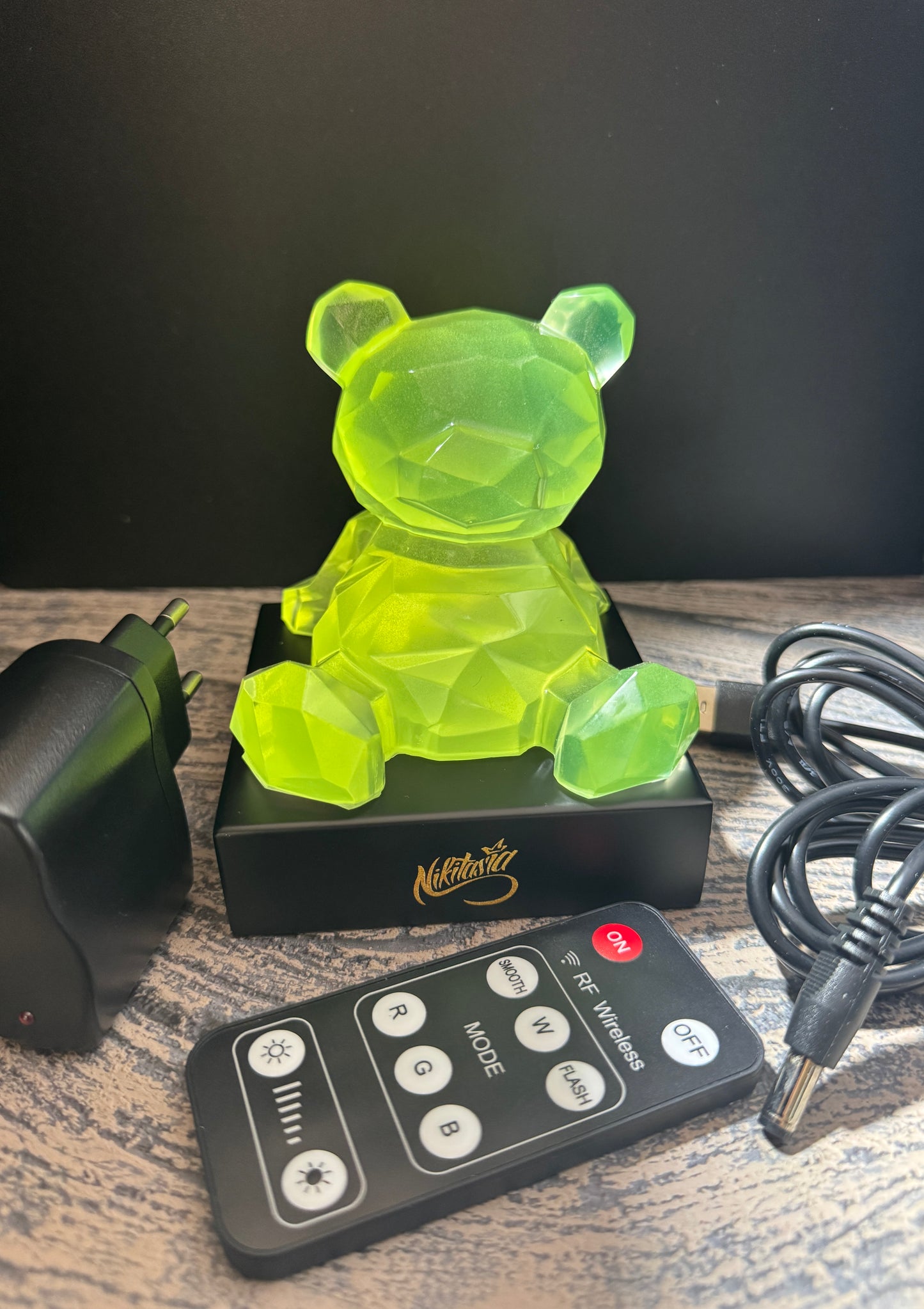 Glow in the dark bears LEDLAMP BASE INCLUDED