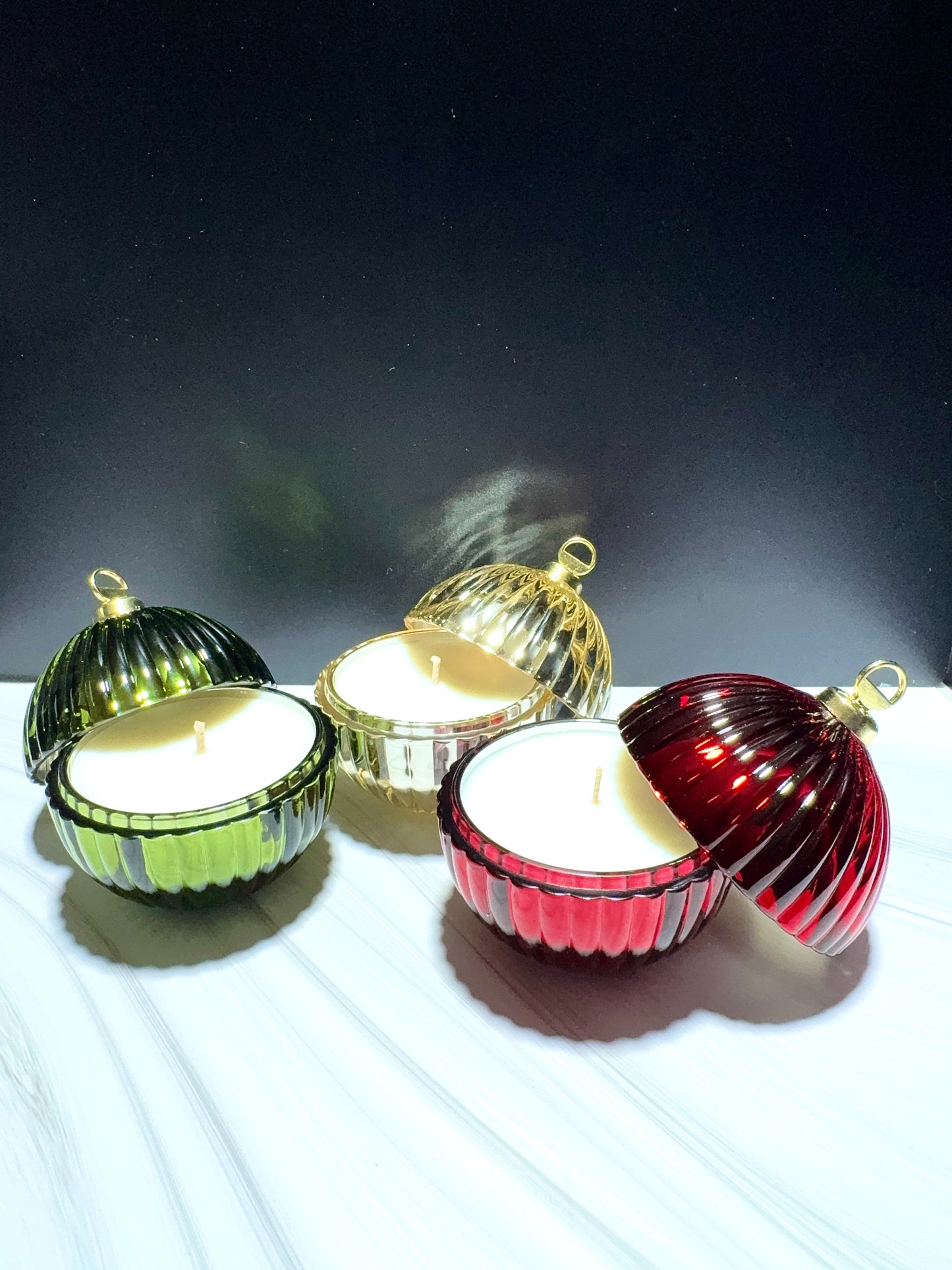 Christmas Bauble Small: Set 3 pieces - Red, Green & Gold