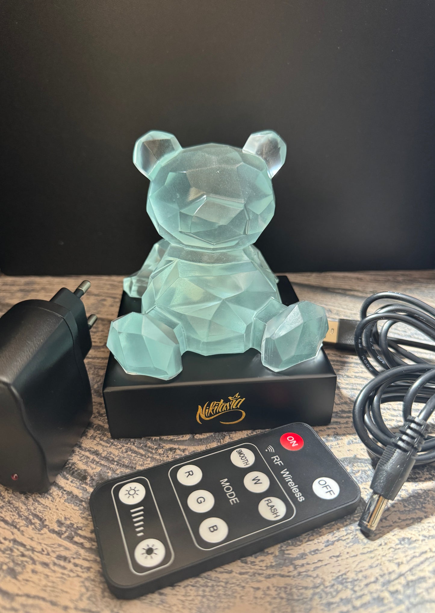Glow in the dark bears LEDLAMP BASE INCLUDED