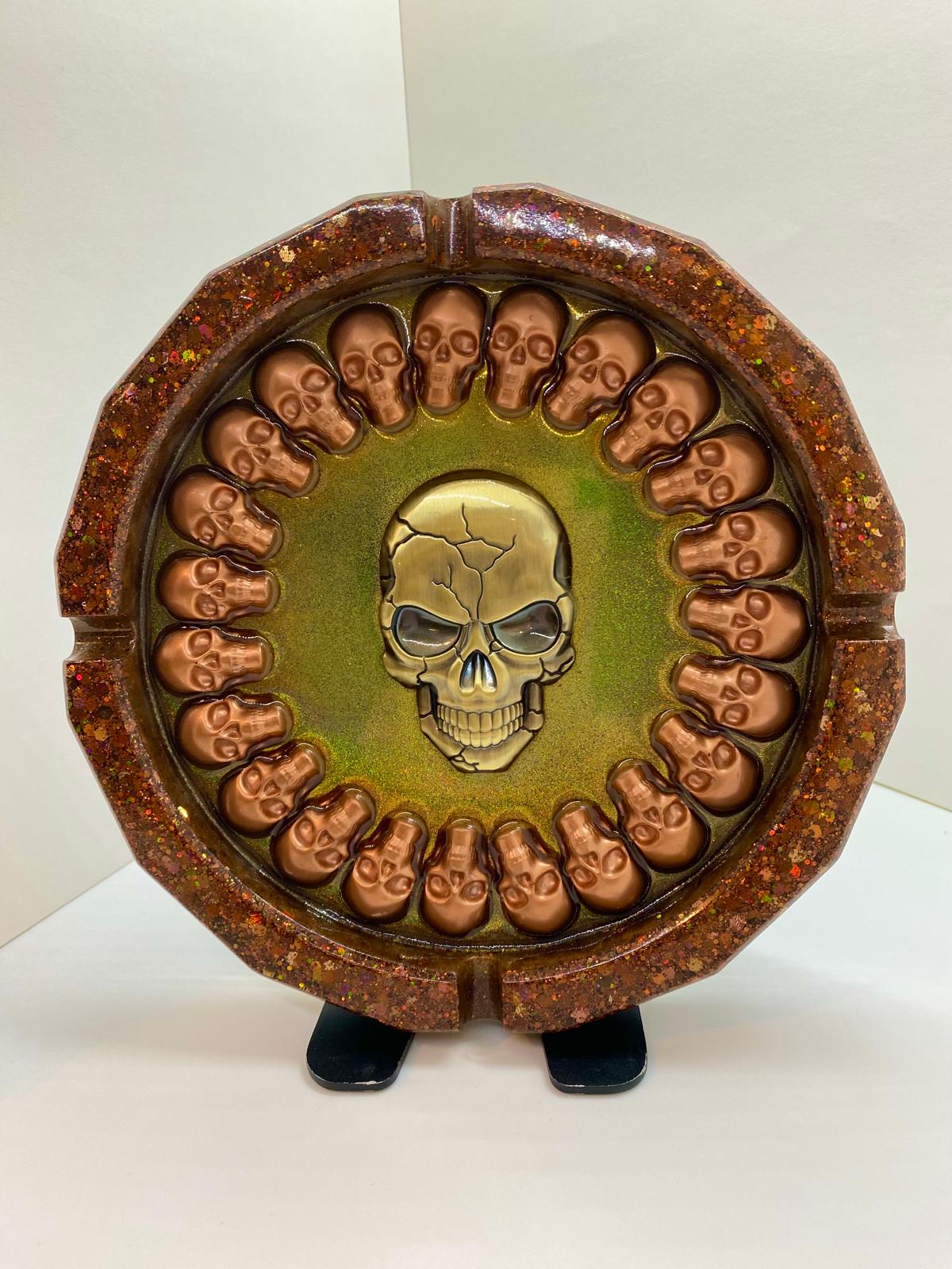 1/1 Chameleon Sparkling Bronze Multi Skull Ashtray